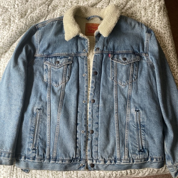 Vintage Levi’s Denim Sherpa Lined Jacket - Picture 1 of 7
